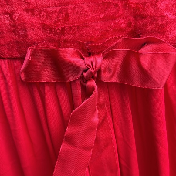 Vintage 1960s ruffled Nylon Lace L Silky Robe - Picture 8 of 10